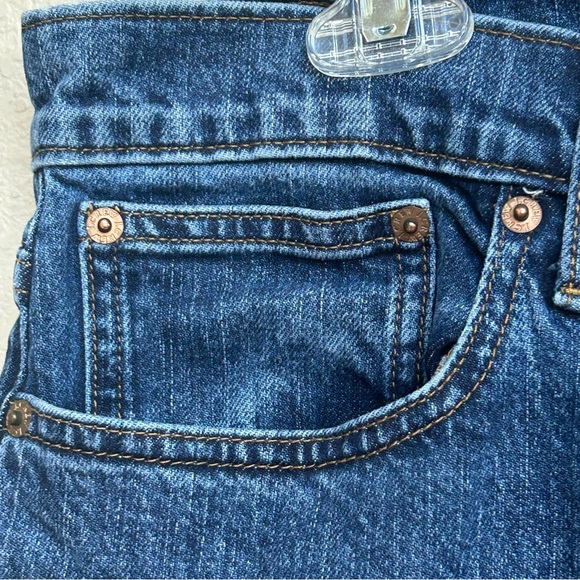 J.Crew Flex Men’s Relaxed Fit Straight Leg Jeans 32 Medium Wash Blue Denim - Picture 3 of 7